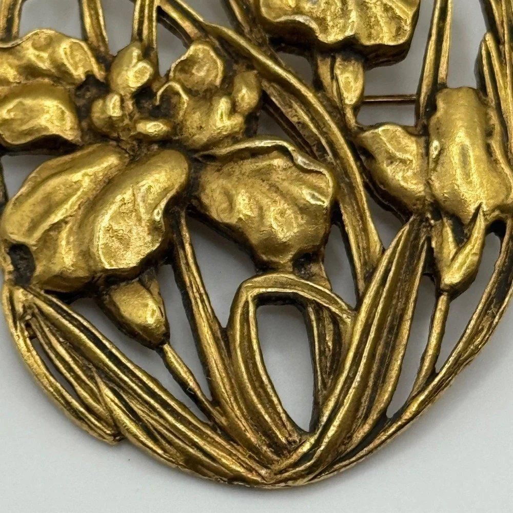 Vintage HNOC Iris Flower Brooch Pin Historical New Orleans Collection Signed